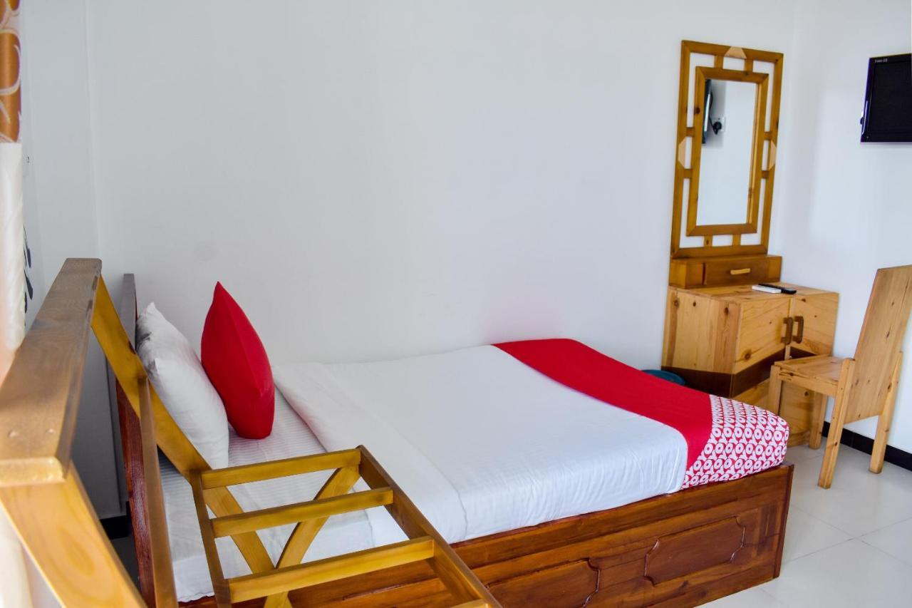 Mallika Resort Trincomalee Exterior photo